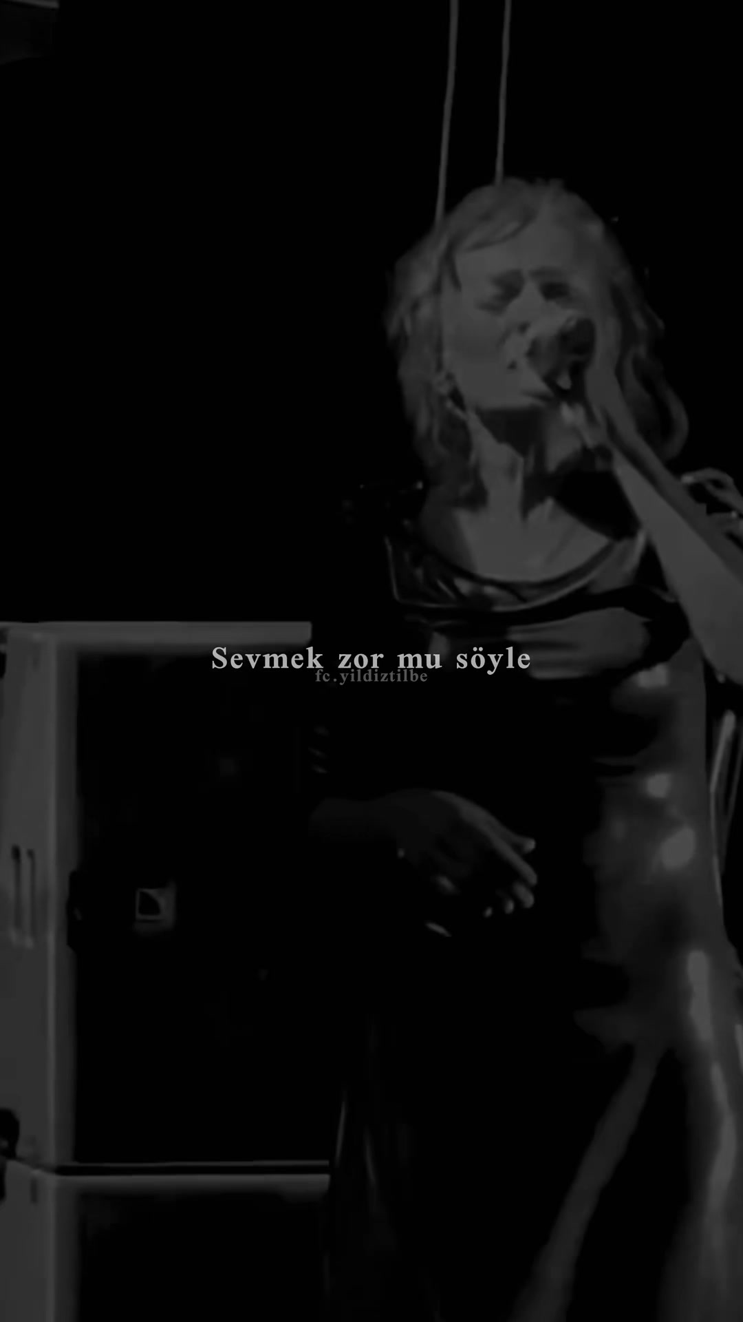 @Yıldız Tilbe