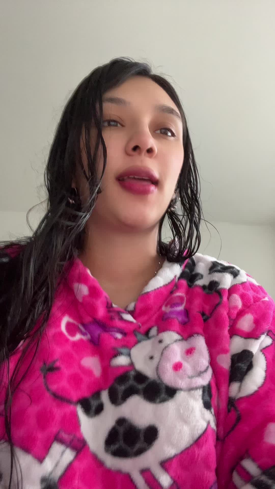 @Ximena C. 🤍