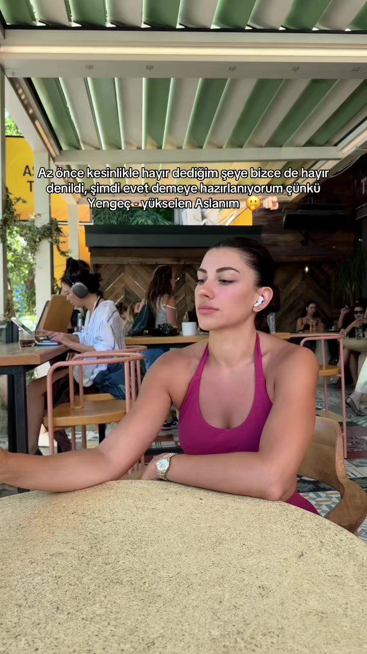 @TuğçeAy