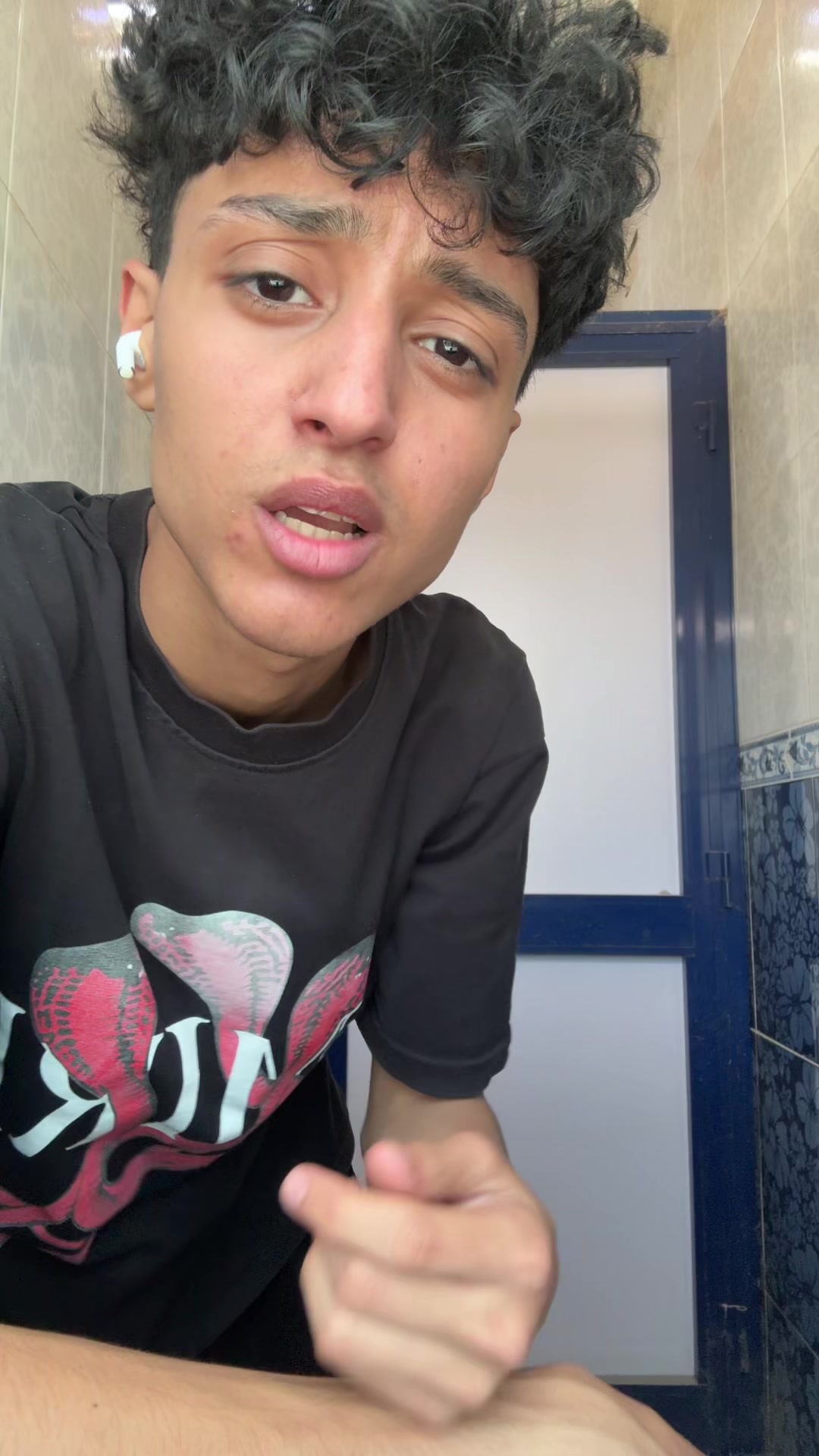 @𝟗𝟗