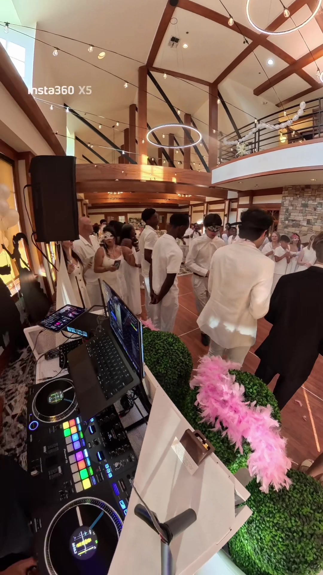 @DJShadez