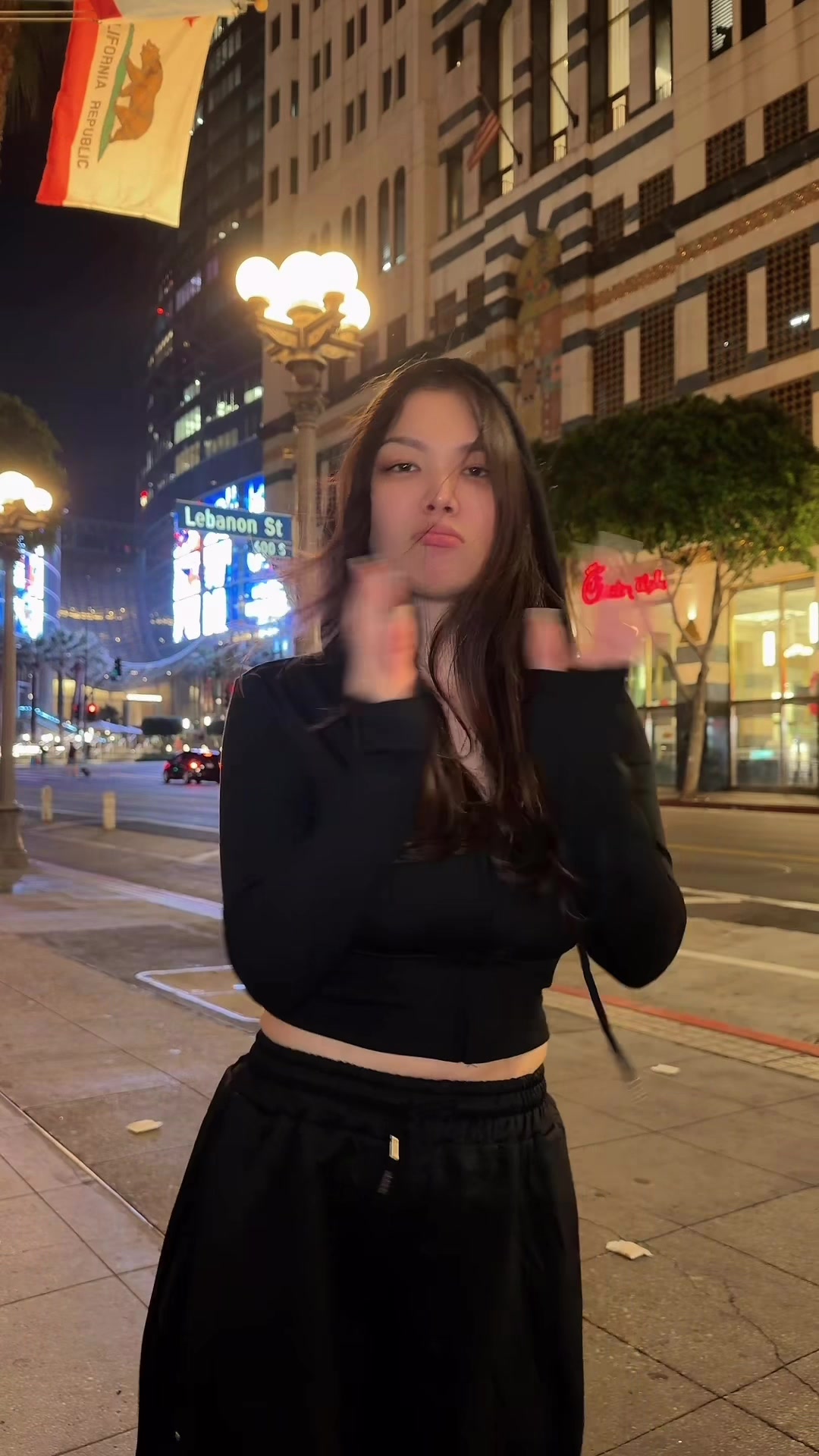 @Daffodillszz