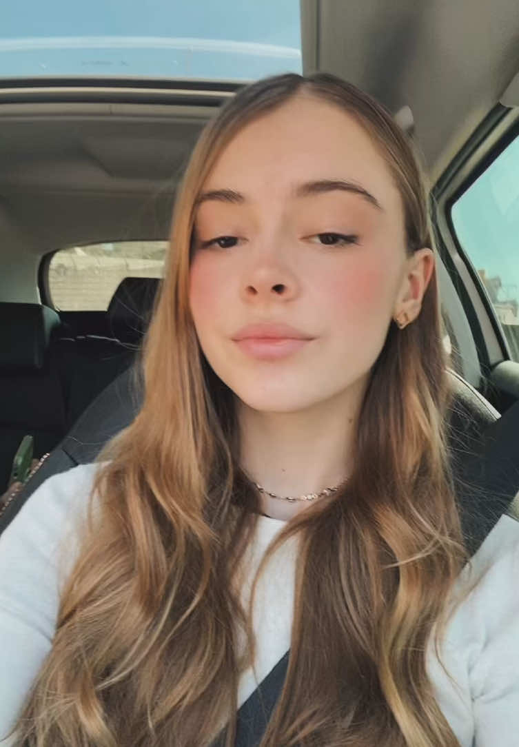 @B&rsquo; 🦢