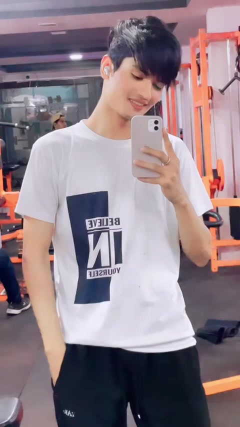 @CuteBoy110