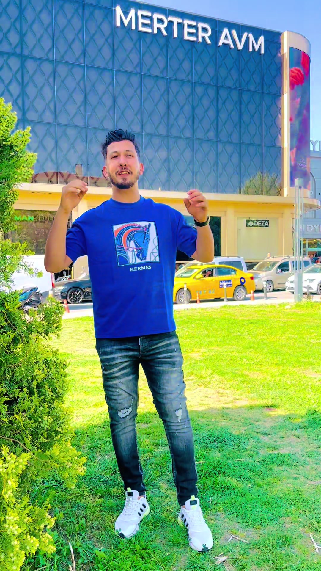 @معراج للملابس الشبابية