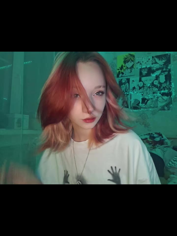 @кис