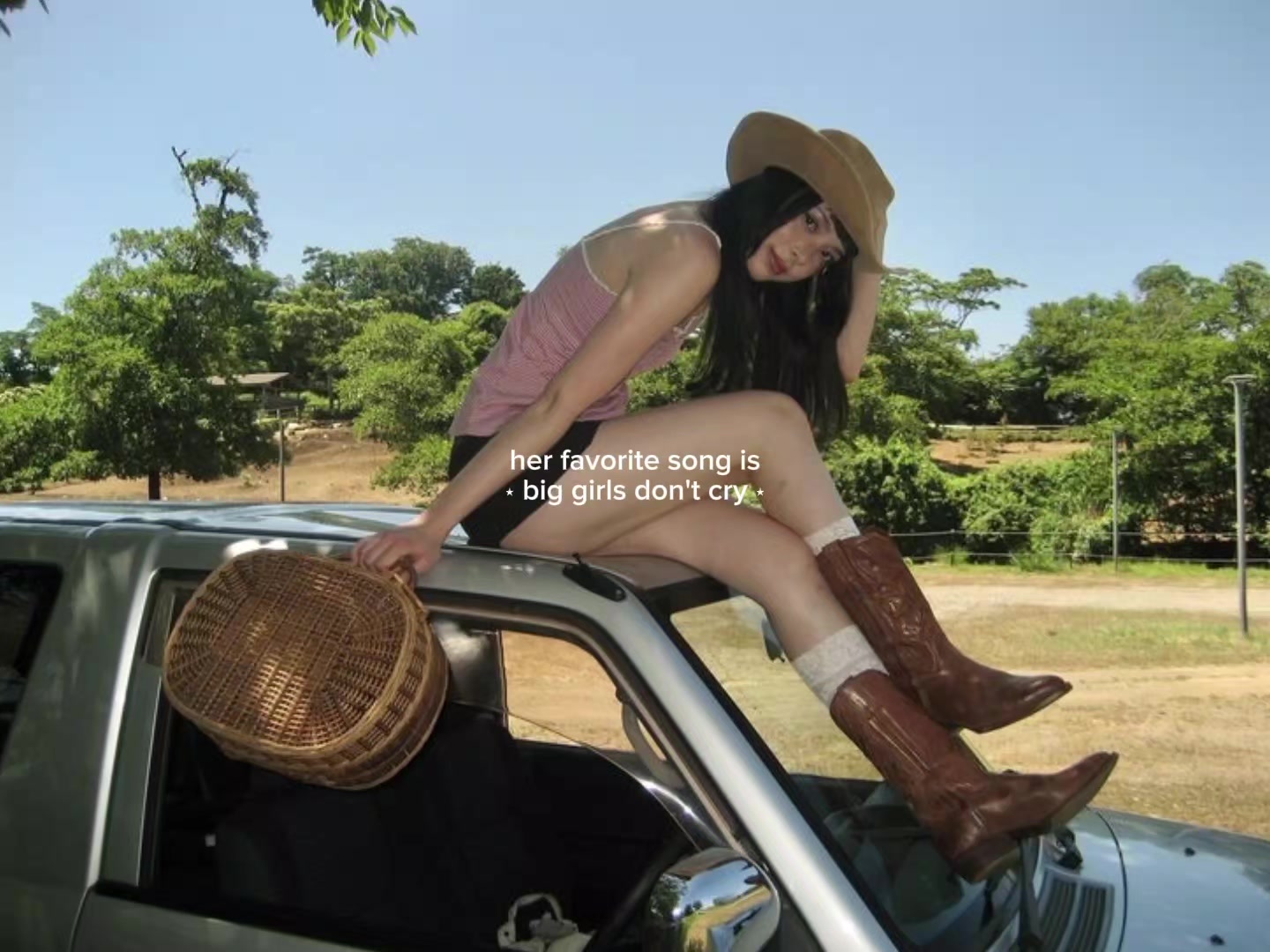 @𝒽𝒶𝓃𝒾 ୨୧