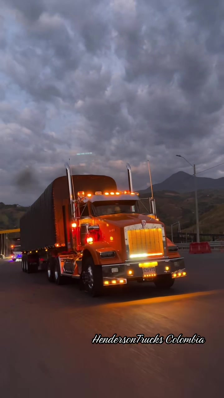 @HendersonTrucks Colombia 