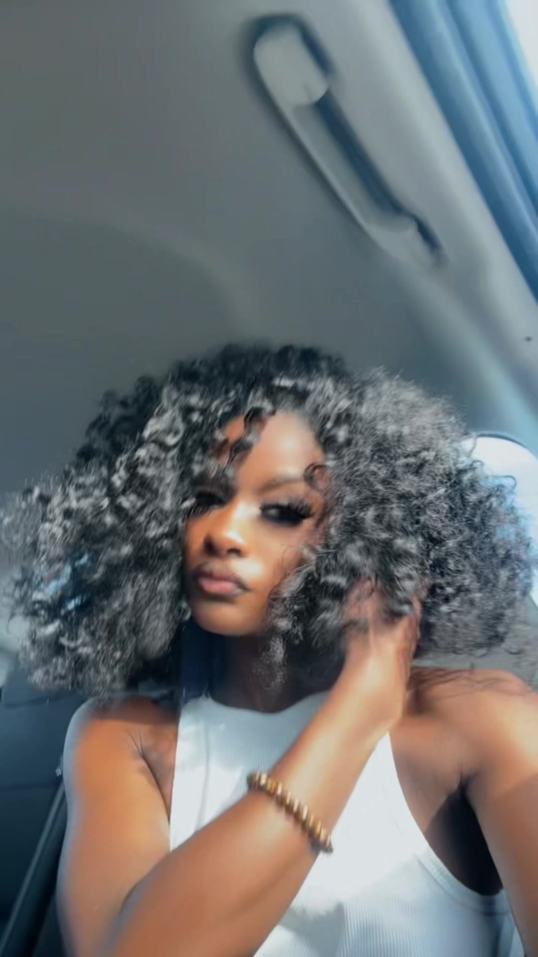 @zainajasmine