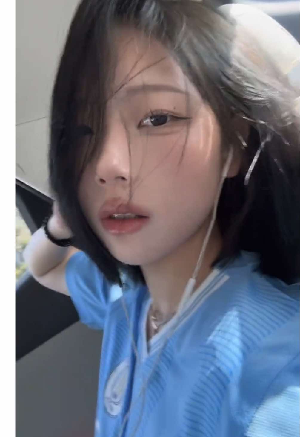 @Hwang