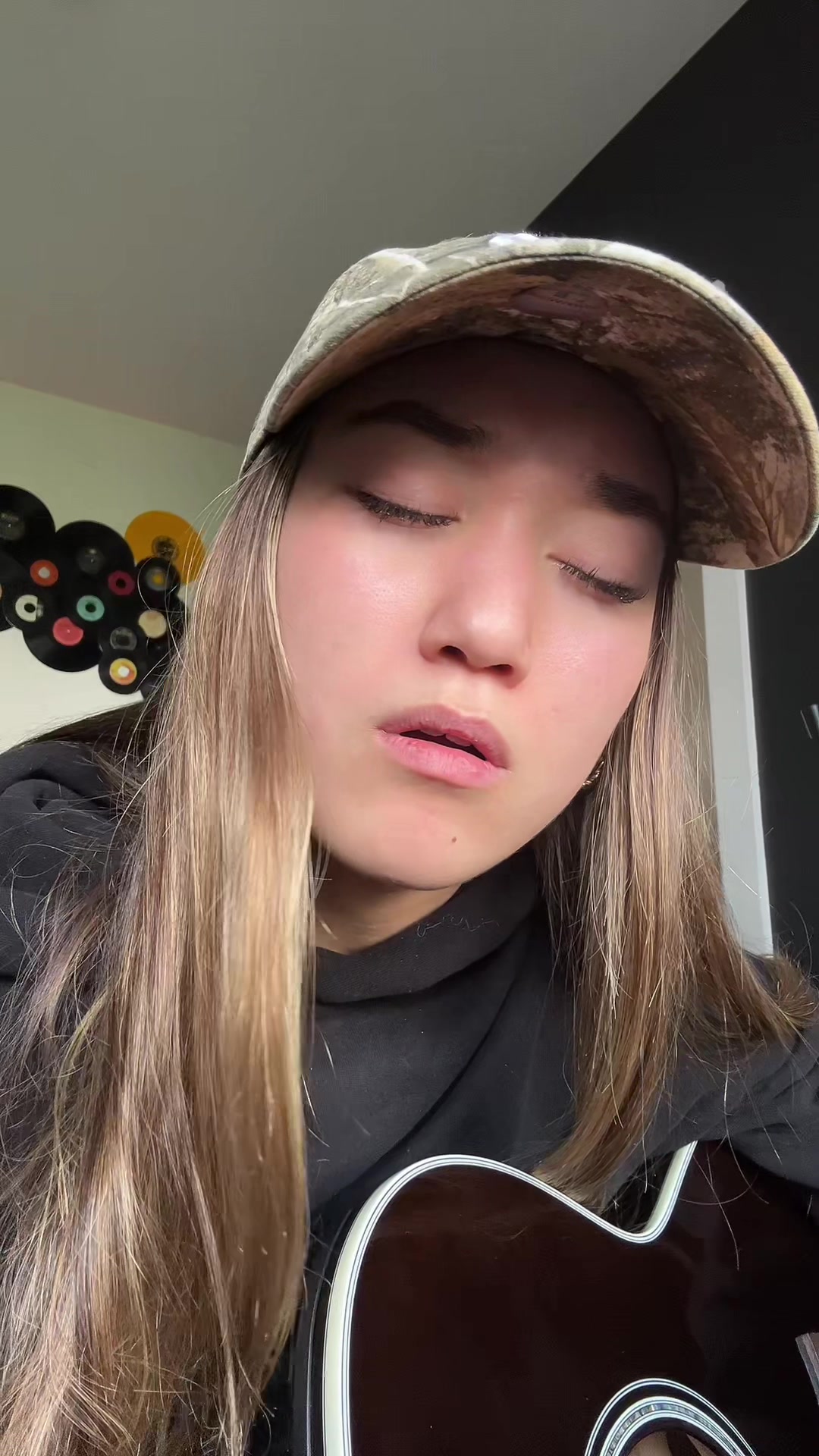 @Ava Ro