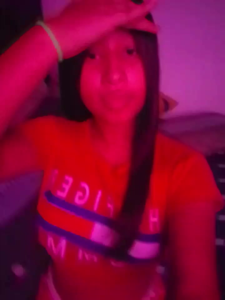@♛.