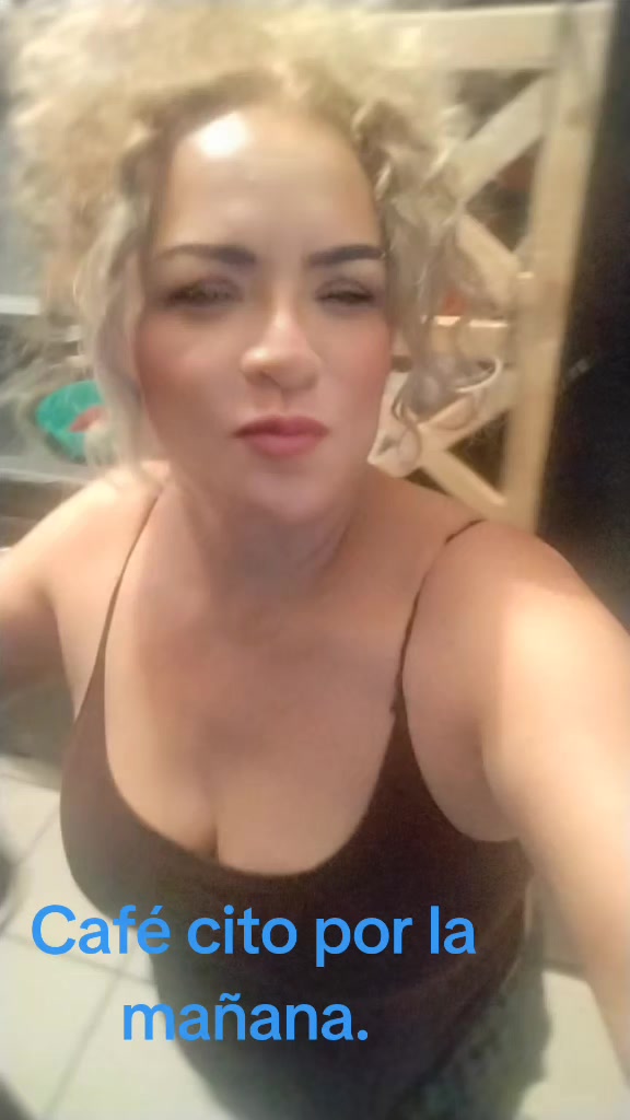 @ELI_FLO2000