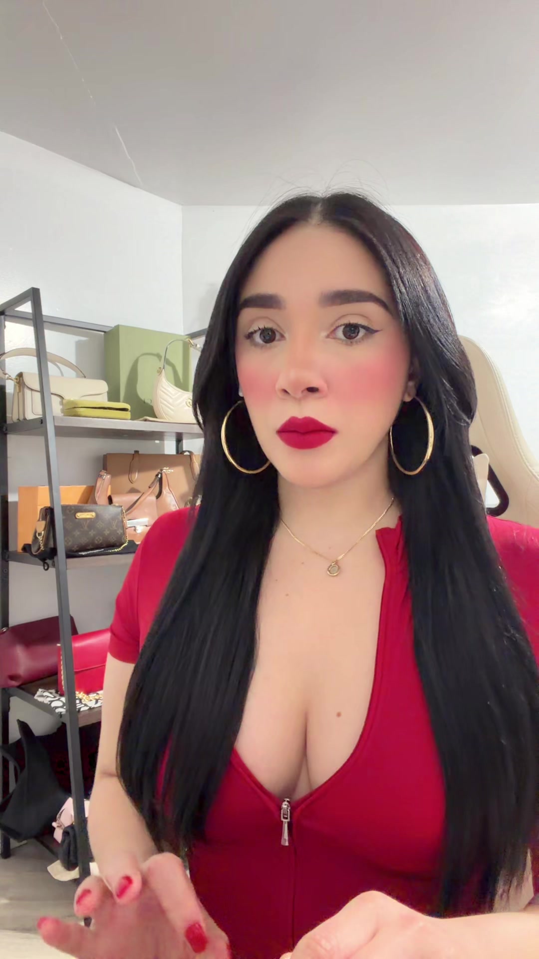 @michyoficial