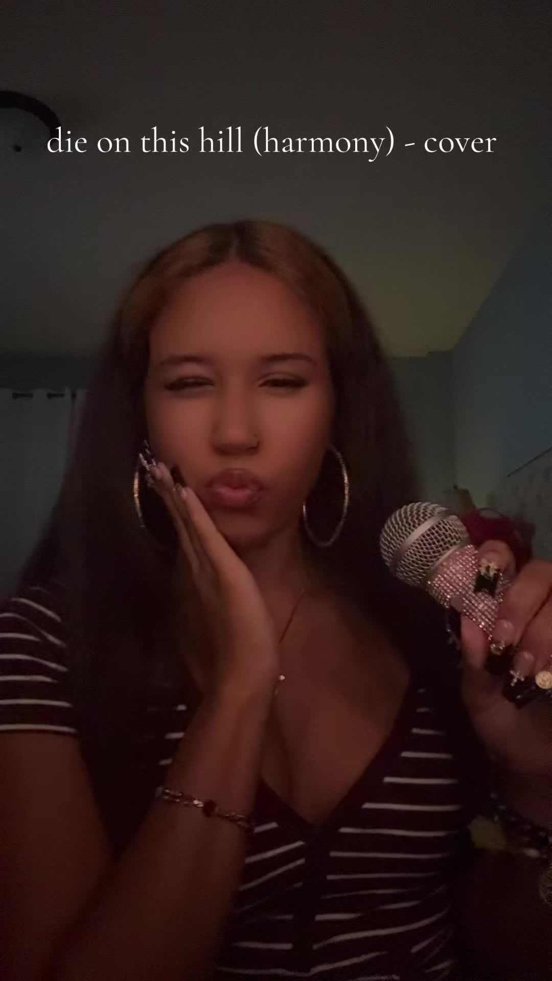 @Brooke sings