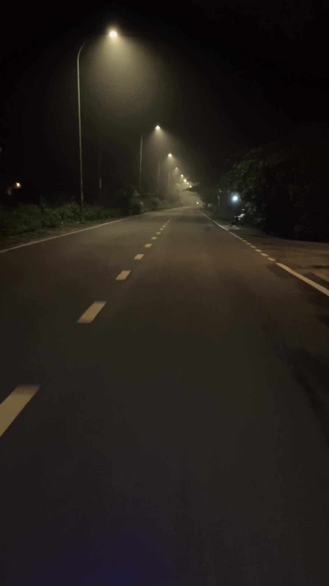 @Hết Nợ Đổi T&ecirc;n