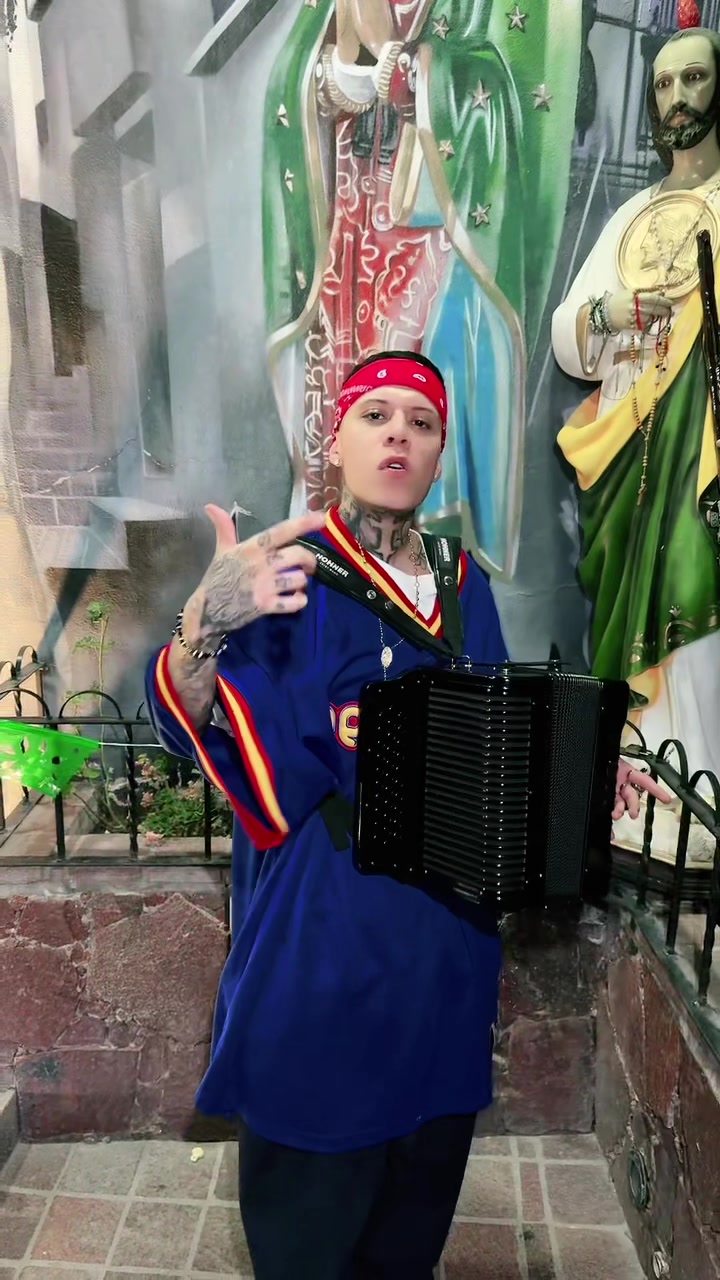 @Santa Fe Klan