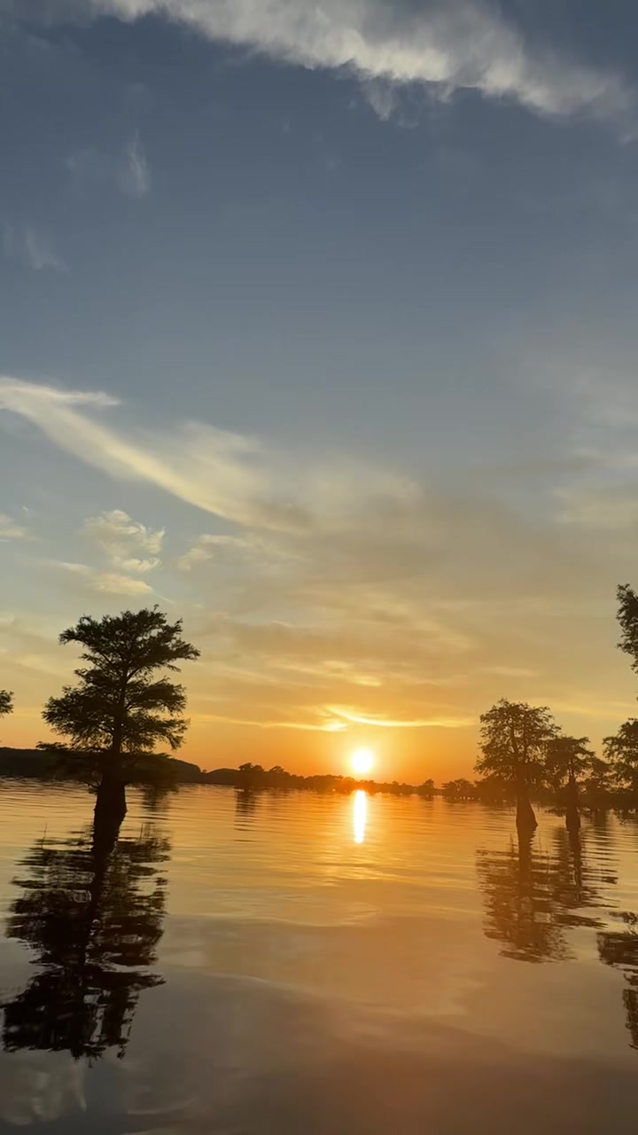 @Caddo Lake FirstCastCabin