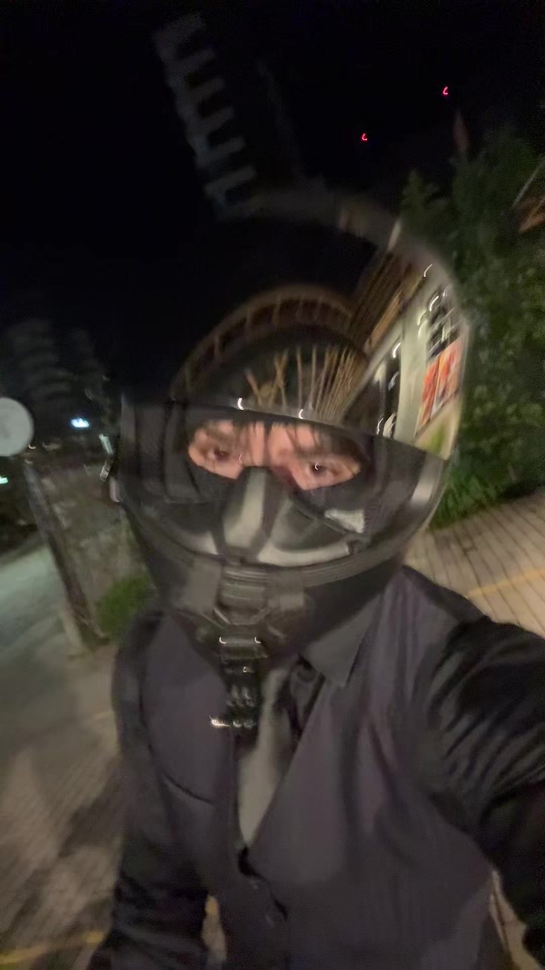 @๐๐๐ค๐ข๐ณ