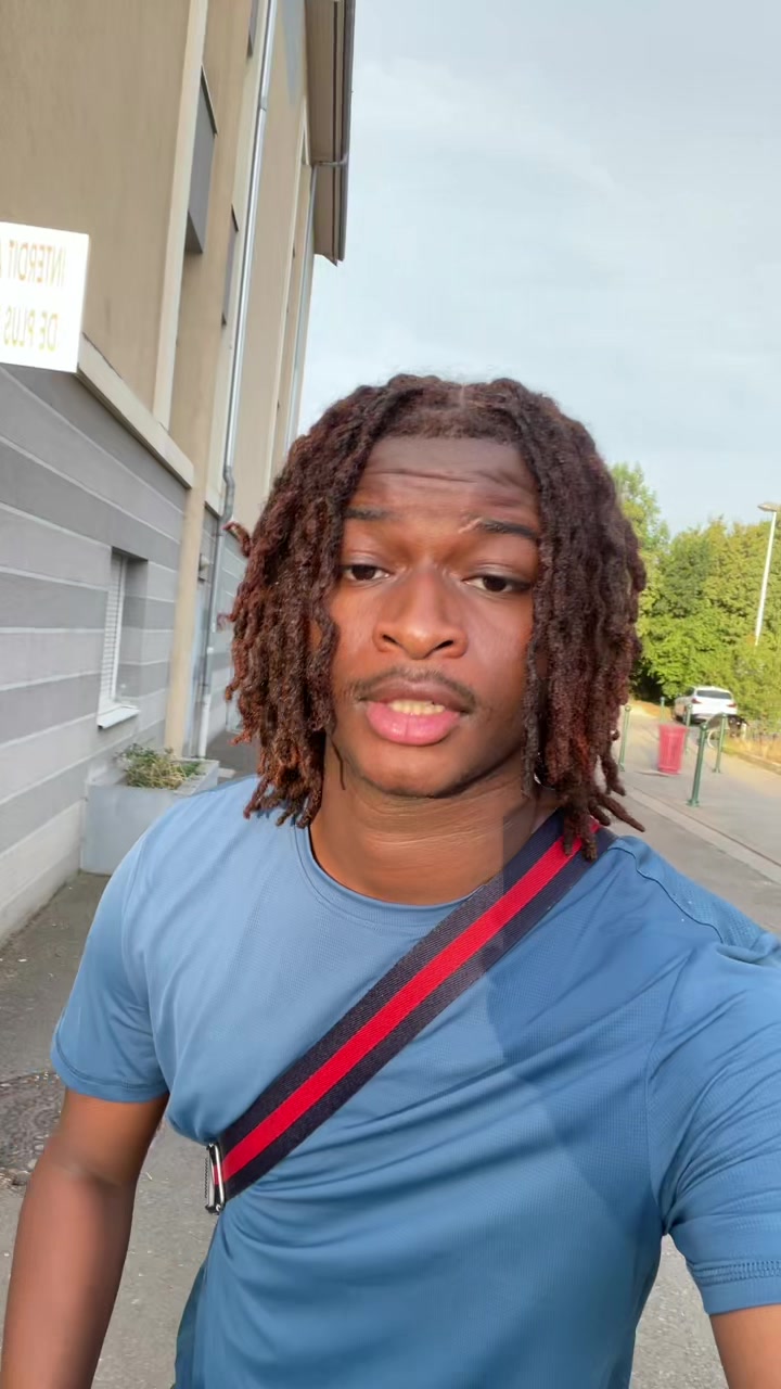 @Mouss🇬🇳