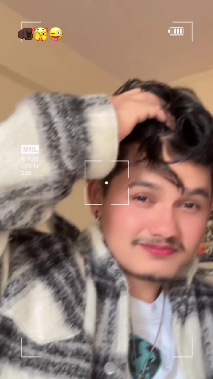 @suraj.bohara.19🇳🇵❣️
