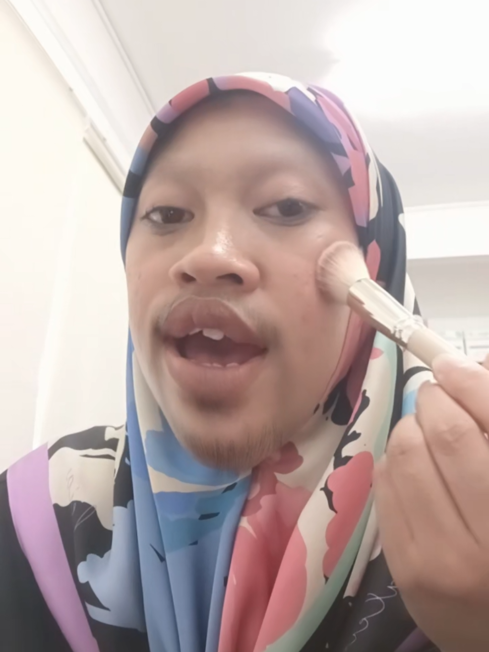 @najwa omarali