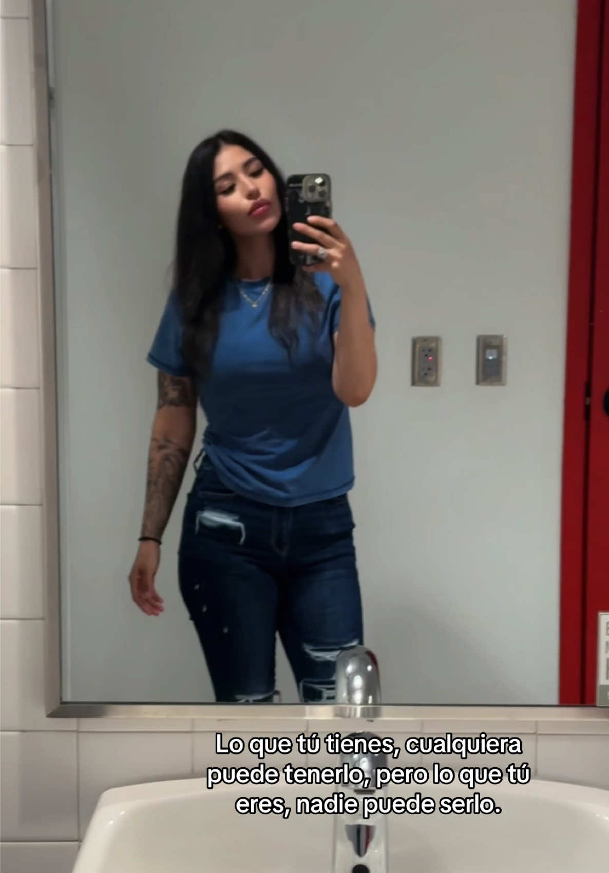 @leslye94