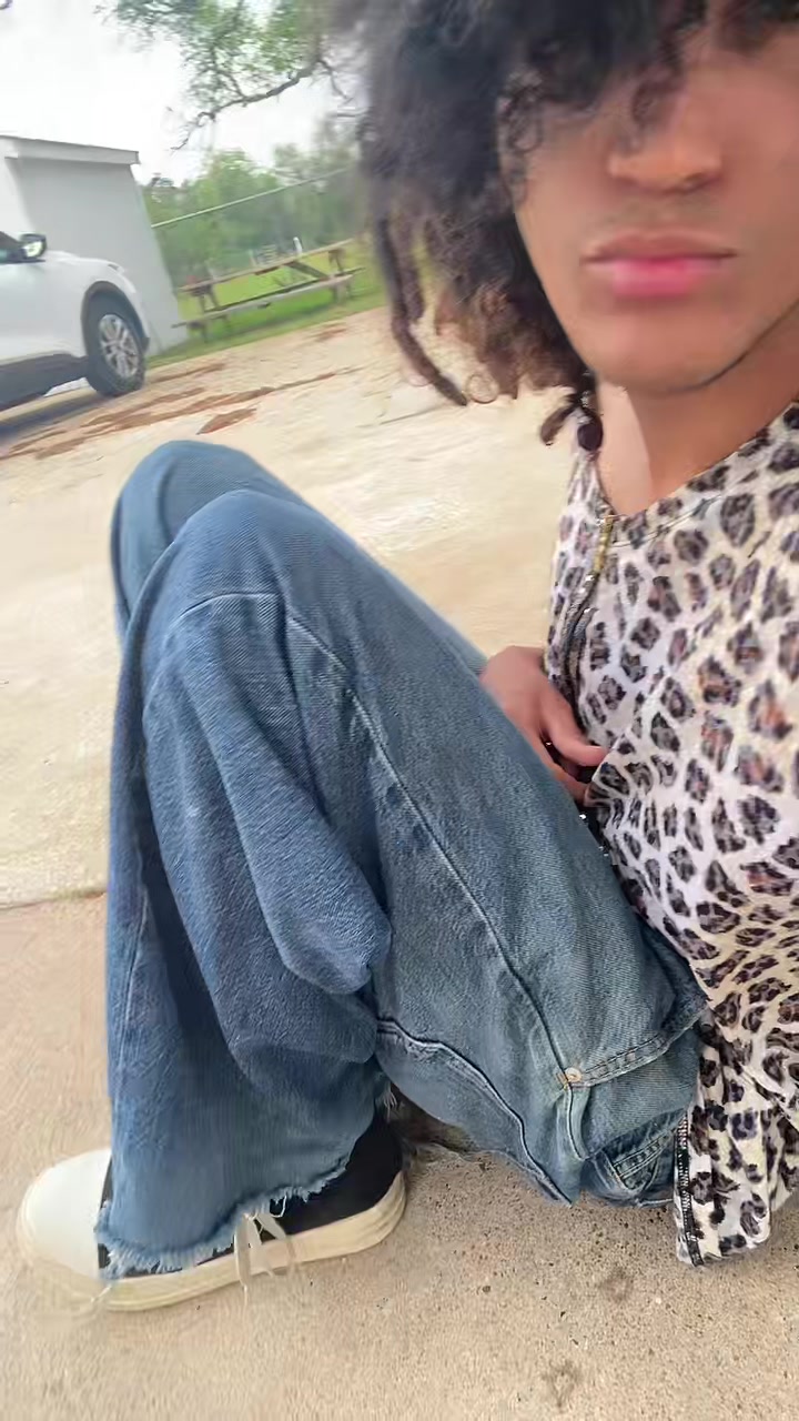 @d6mmian
