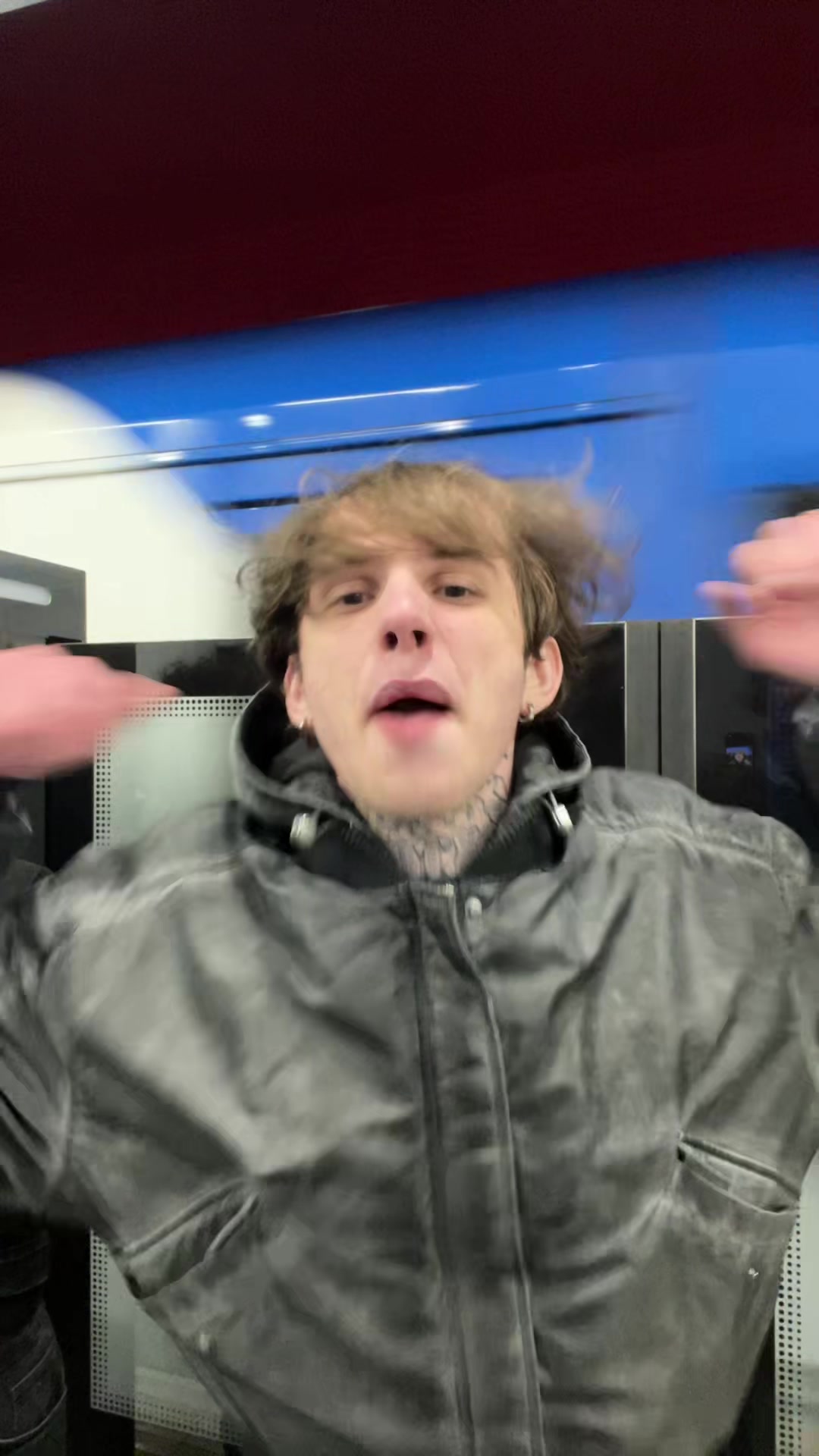 @Еврик