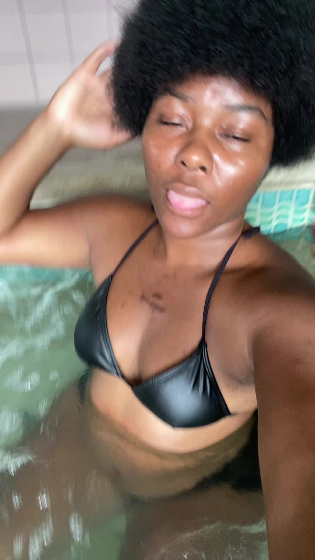 @kiki