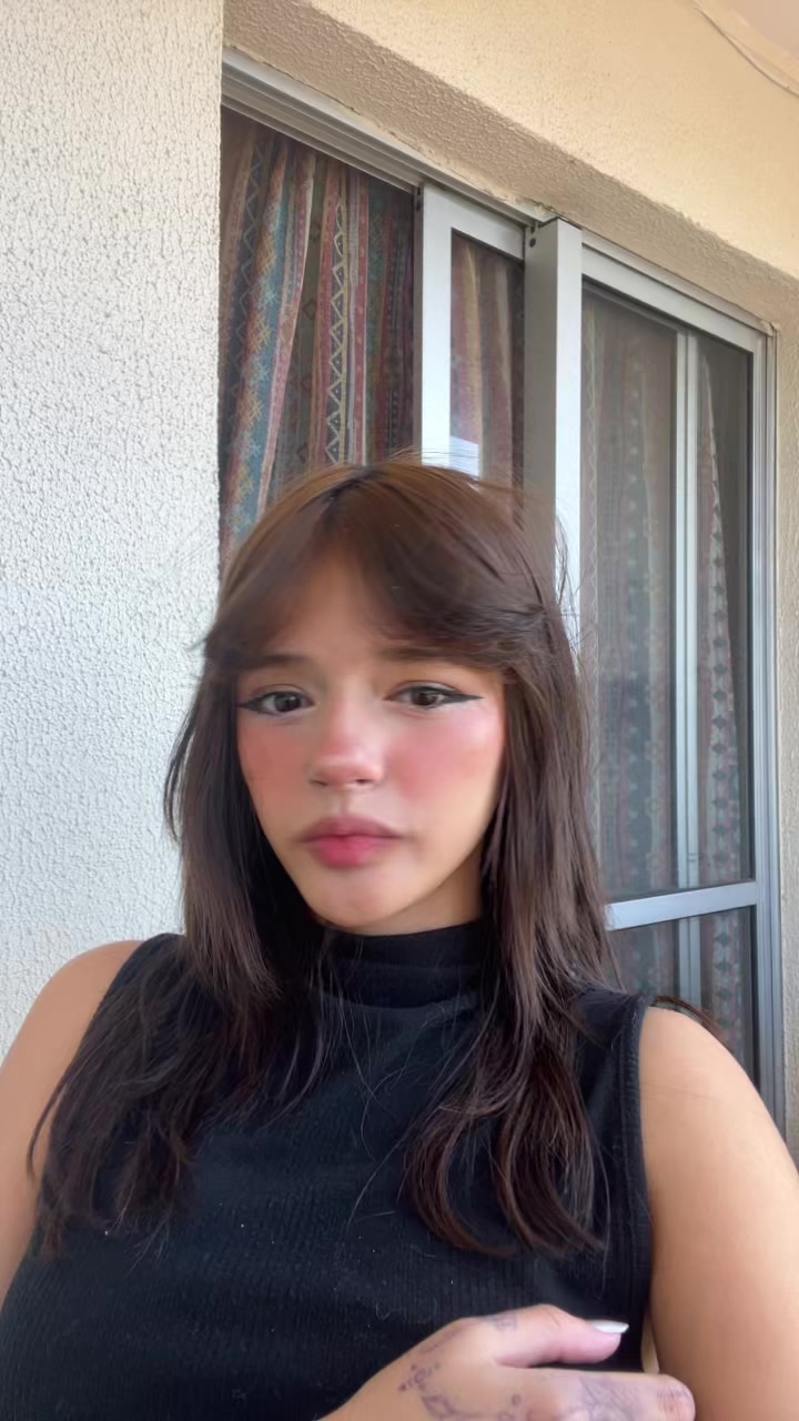 @Violeta