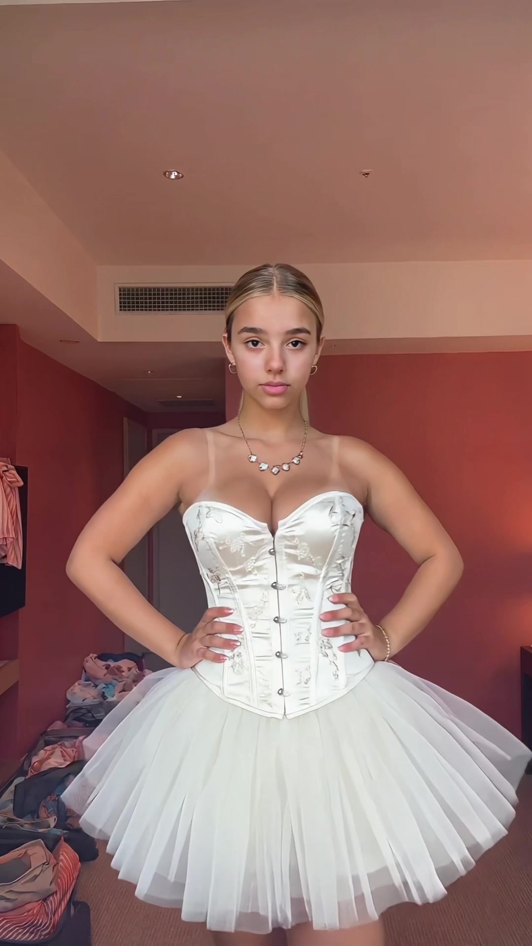 @Lily