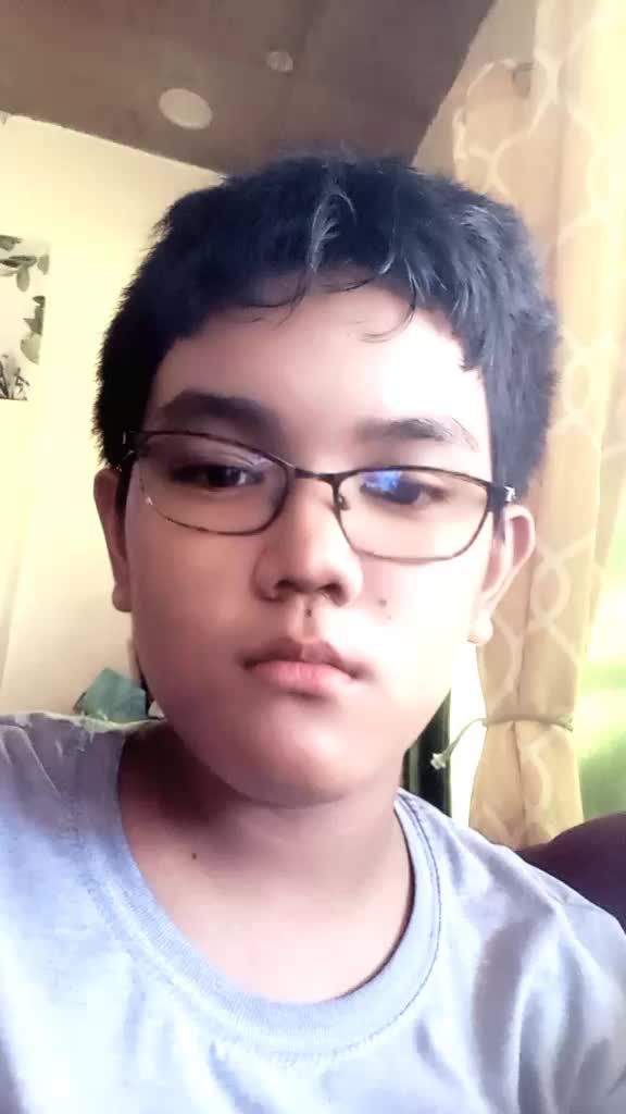 @꧁•K̷h̷y̷l̷e̷•꧂