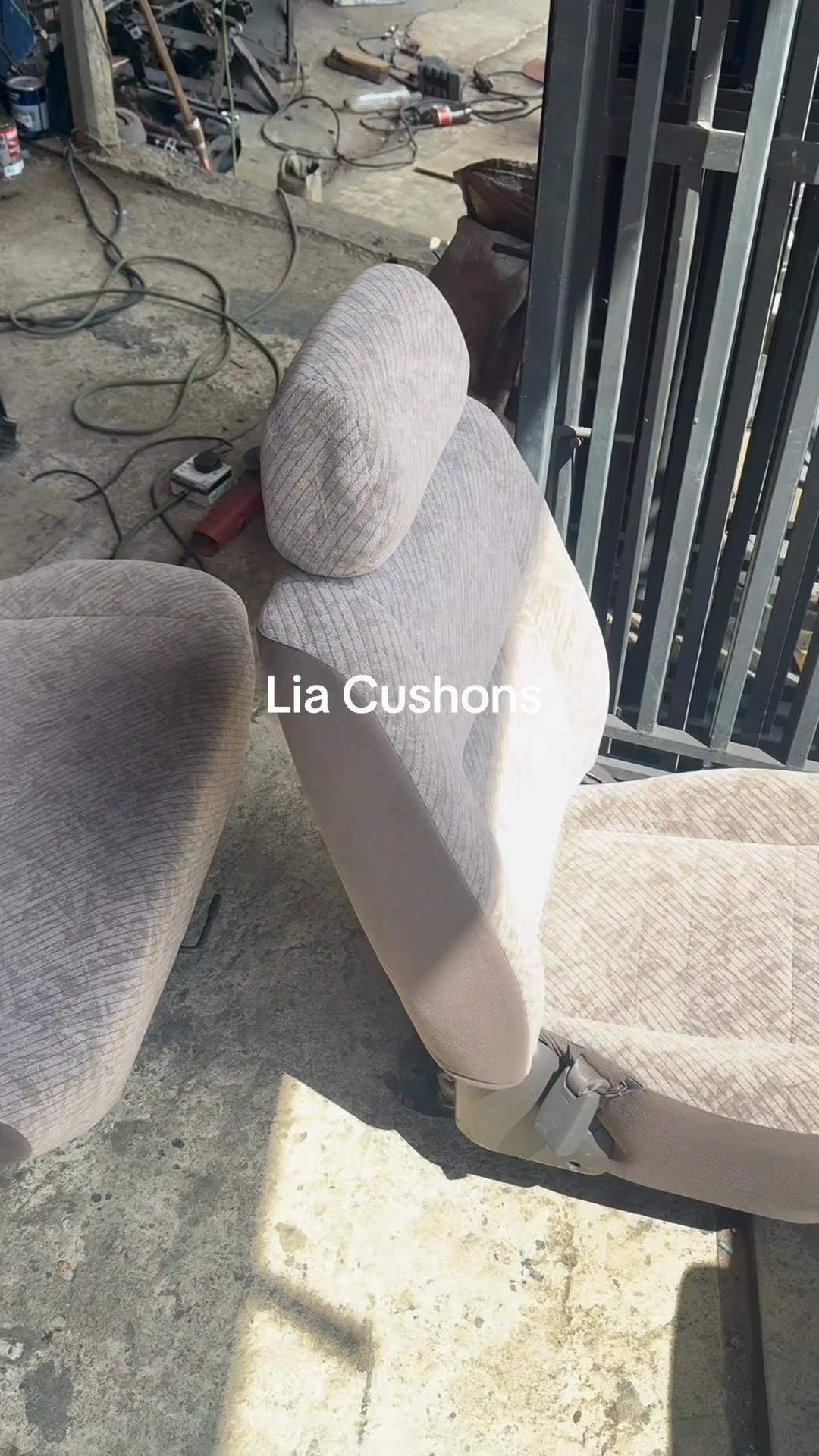 @RiShI0.3 🦋🤍