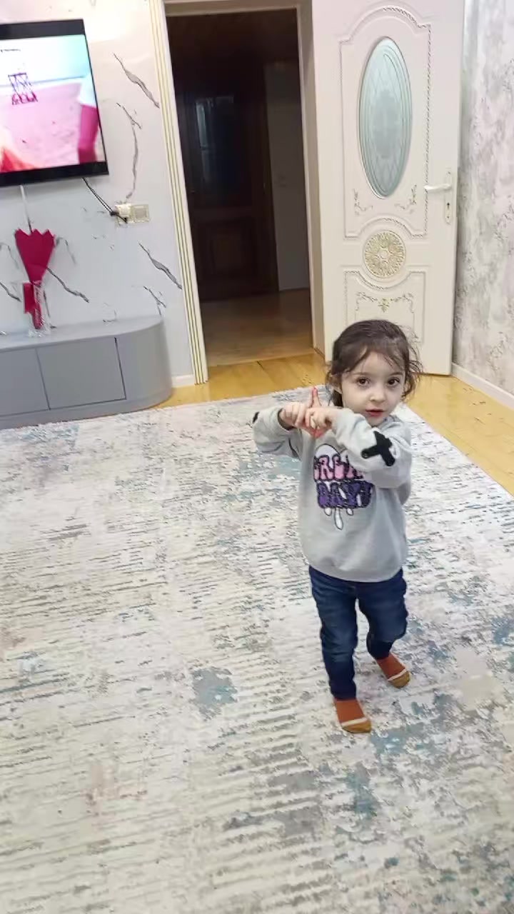 @SEVGİ__AYLA