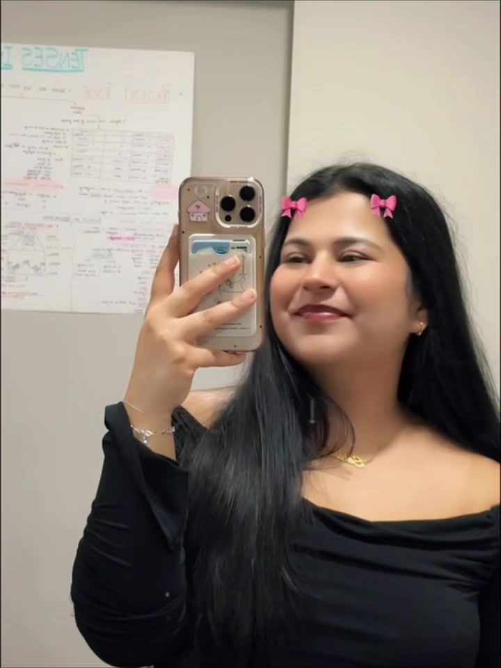 @Sakshi🌸