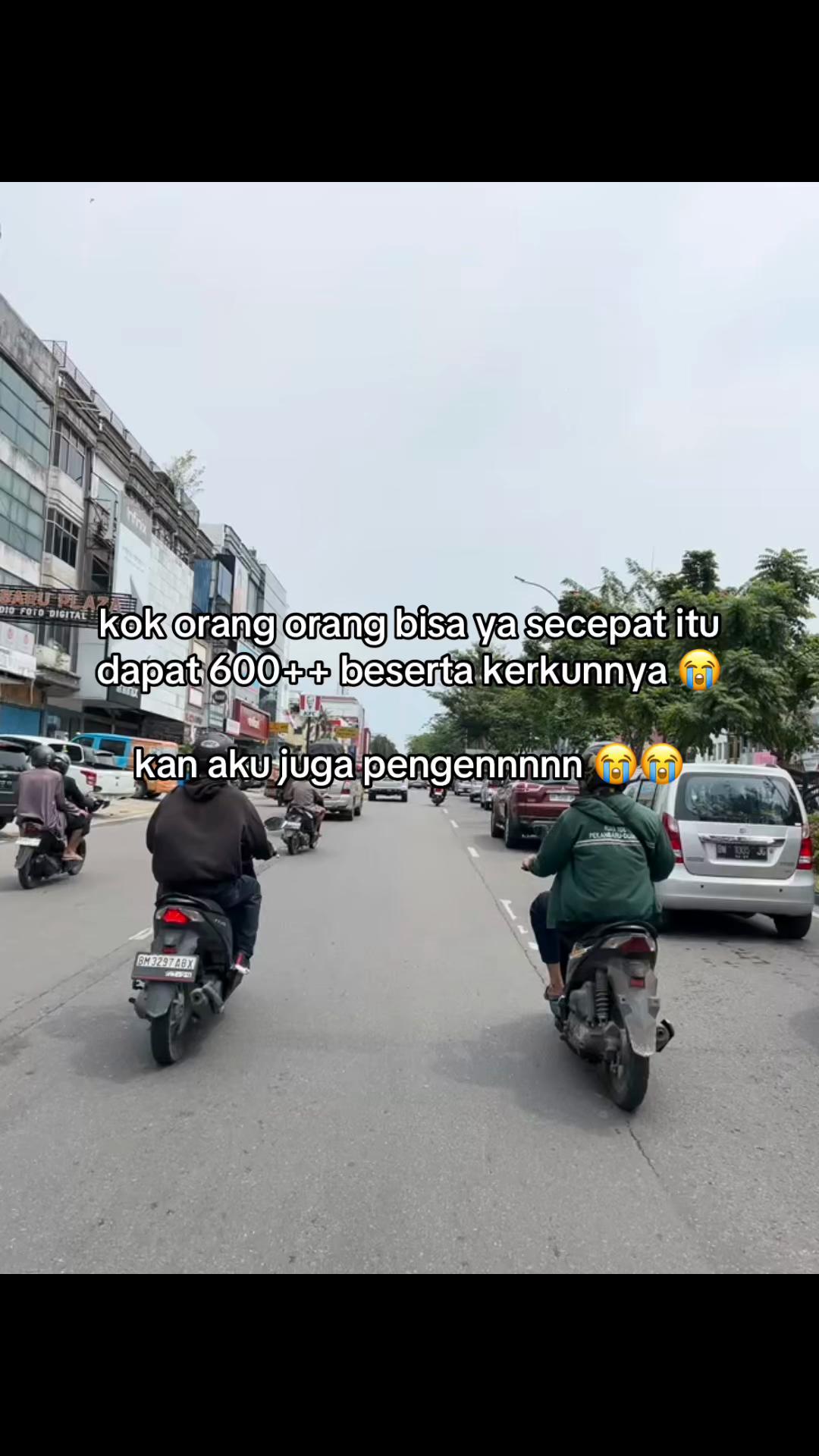 @vi