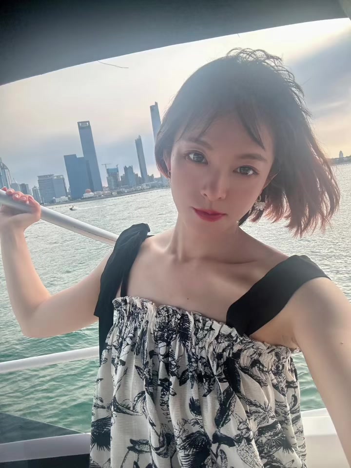 @CiCi치치