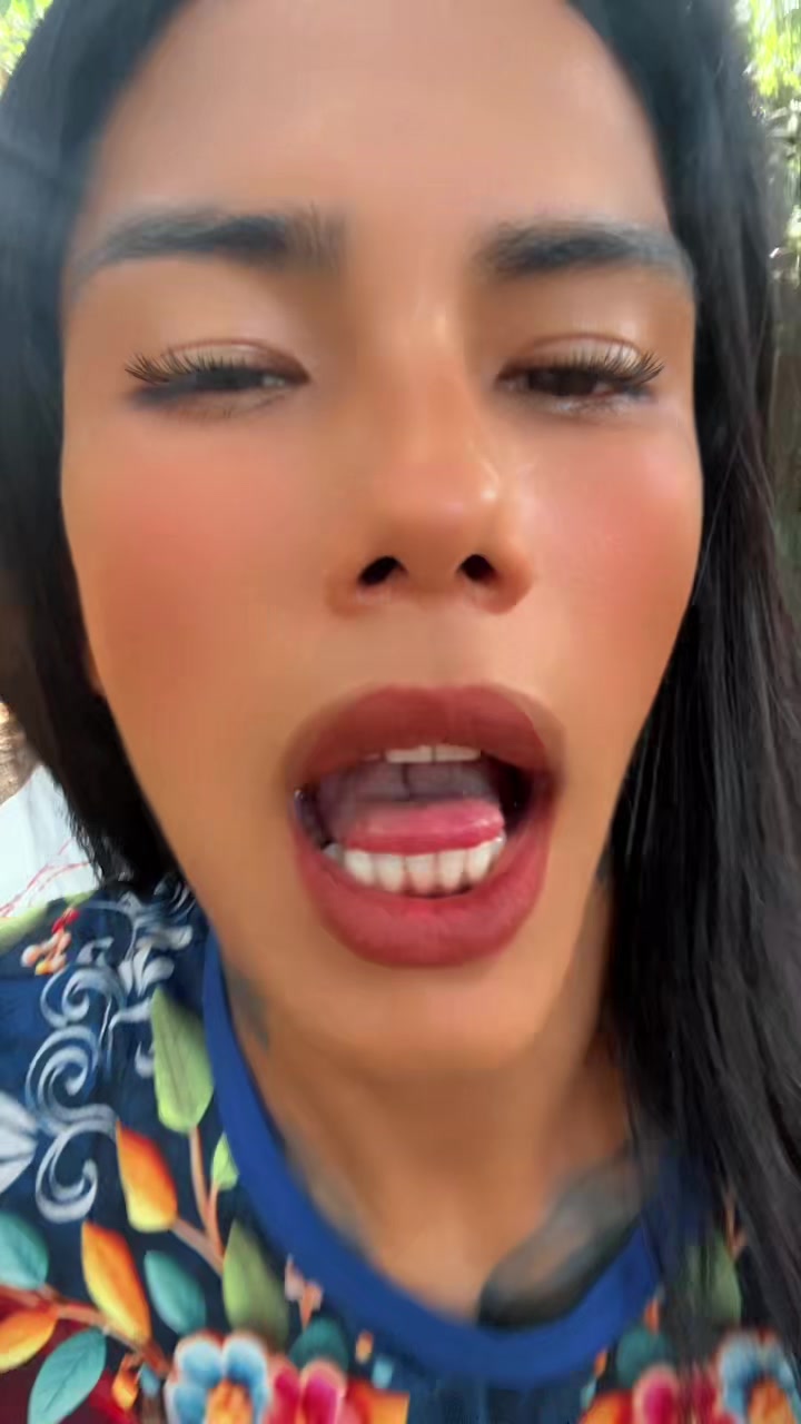 @vivi silva