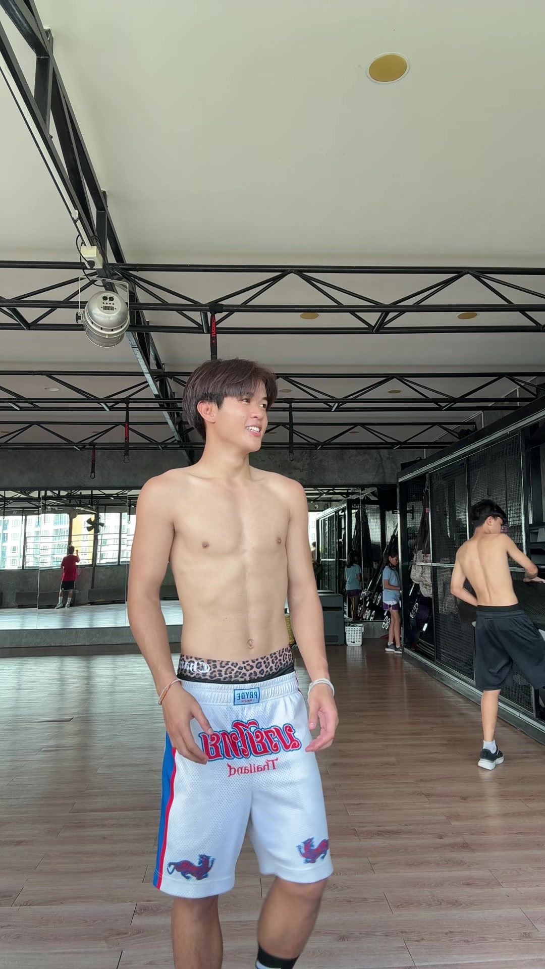 @เอเชียร์