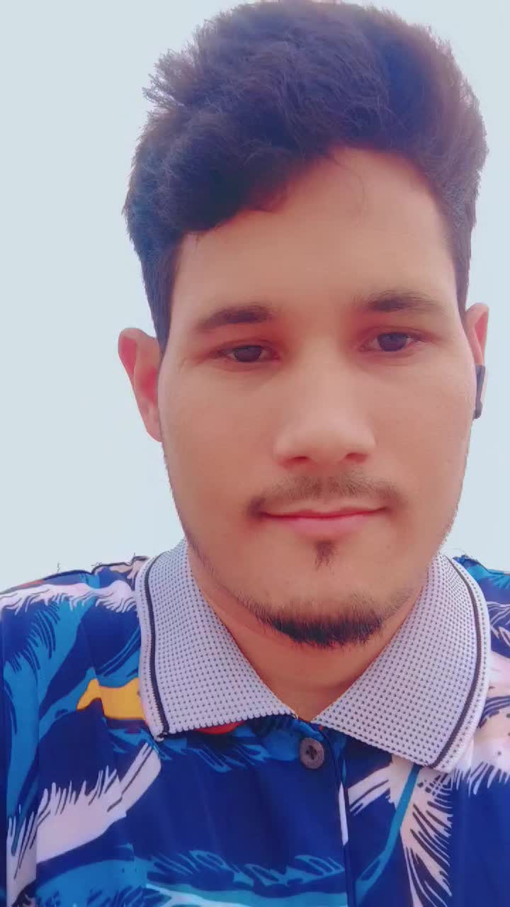 @𝘽𝙚𝙚𝙠𝘼𝙨𝙝_𝙏𝙝𝙖𝙦𝙪𝙧𝙞✅