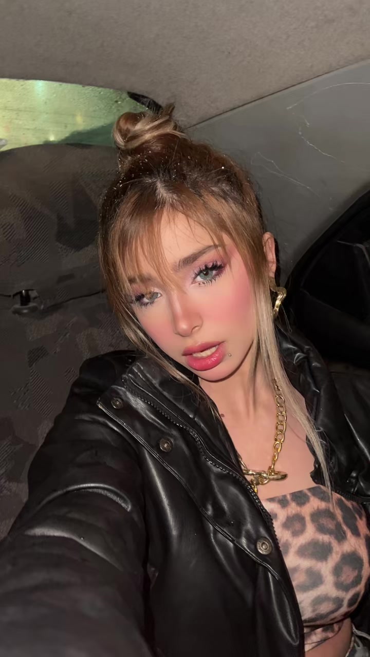 @iyasmnkitty
