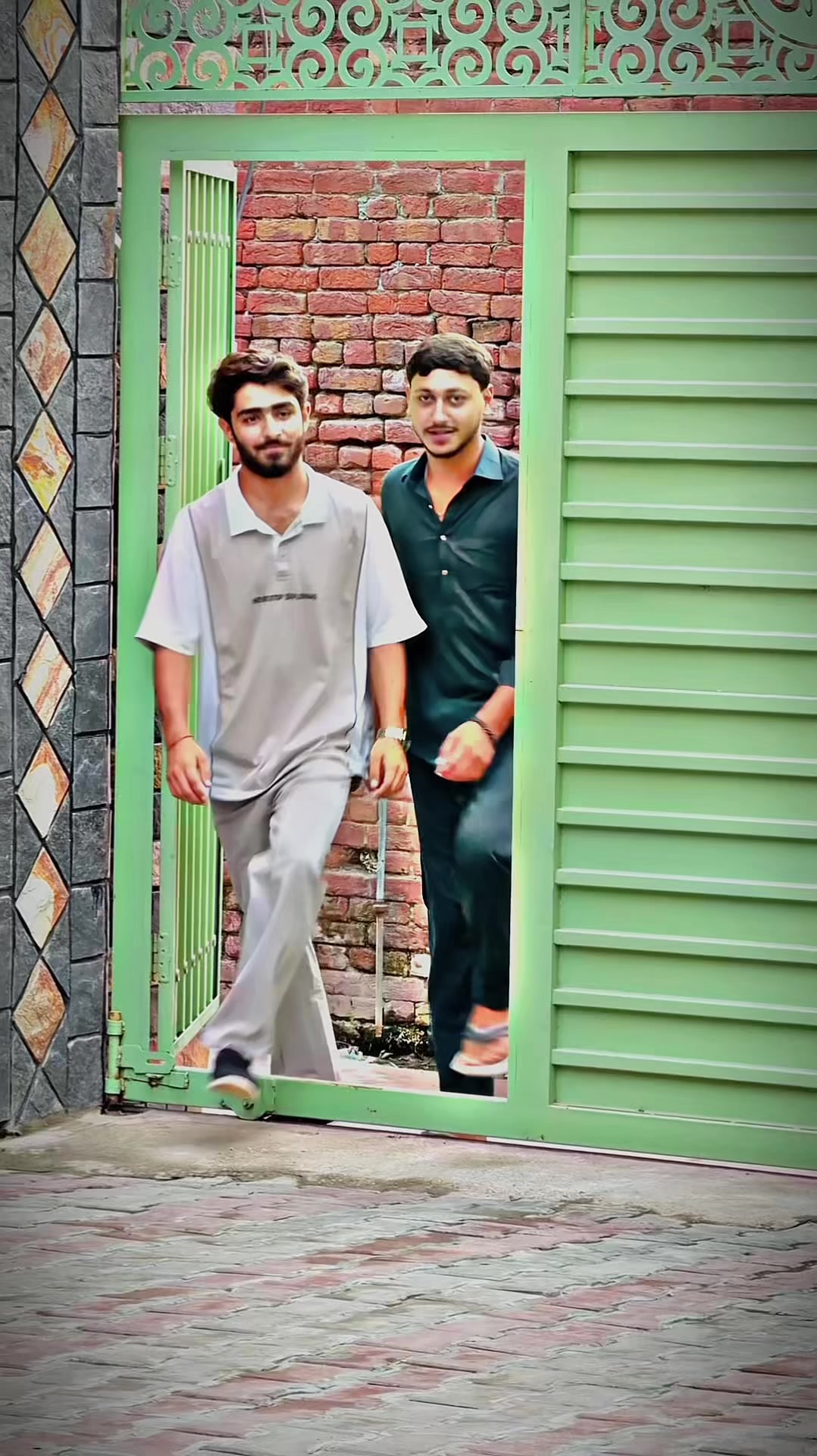 @🏴☠️بٹ بادشاہ🏴☠️