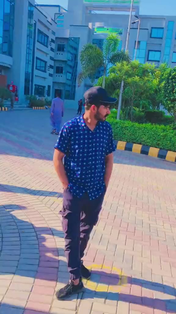 @🦁ارسلان ساہی♠️