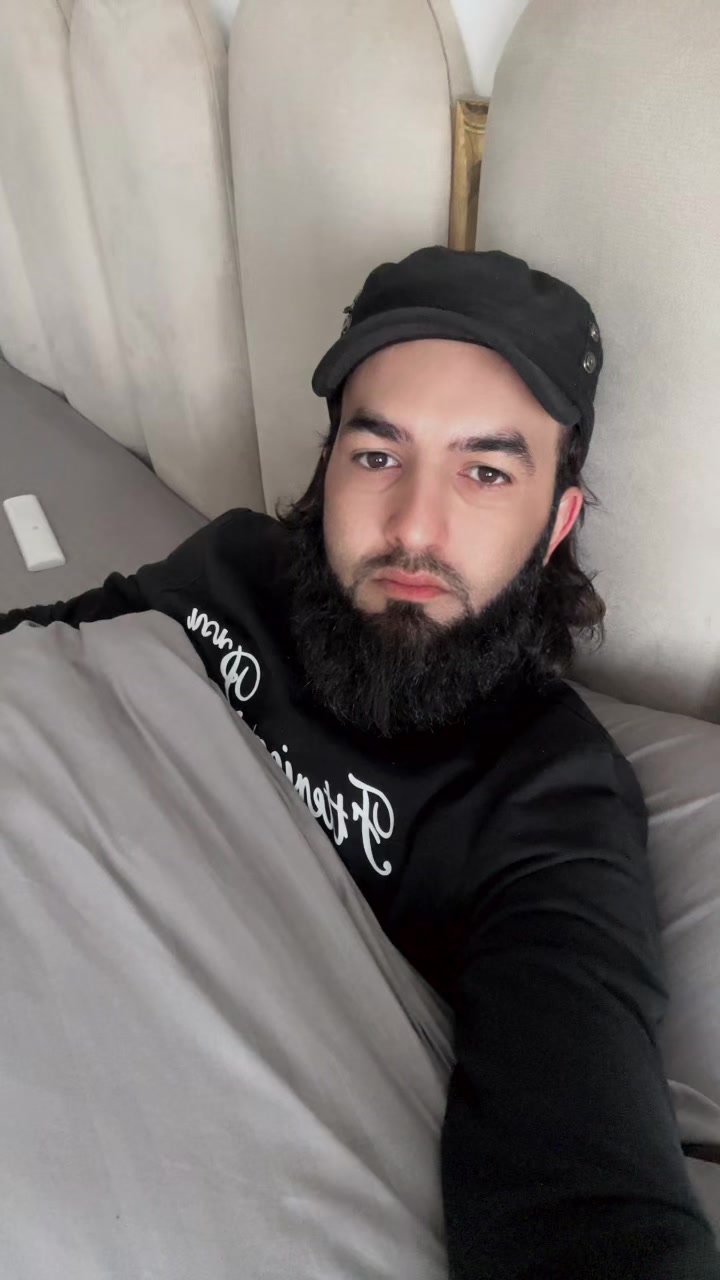 @QAZI 2618181