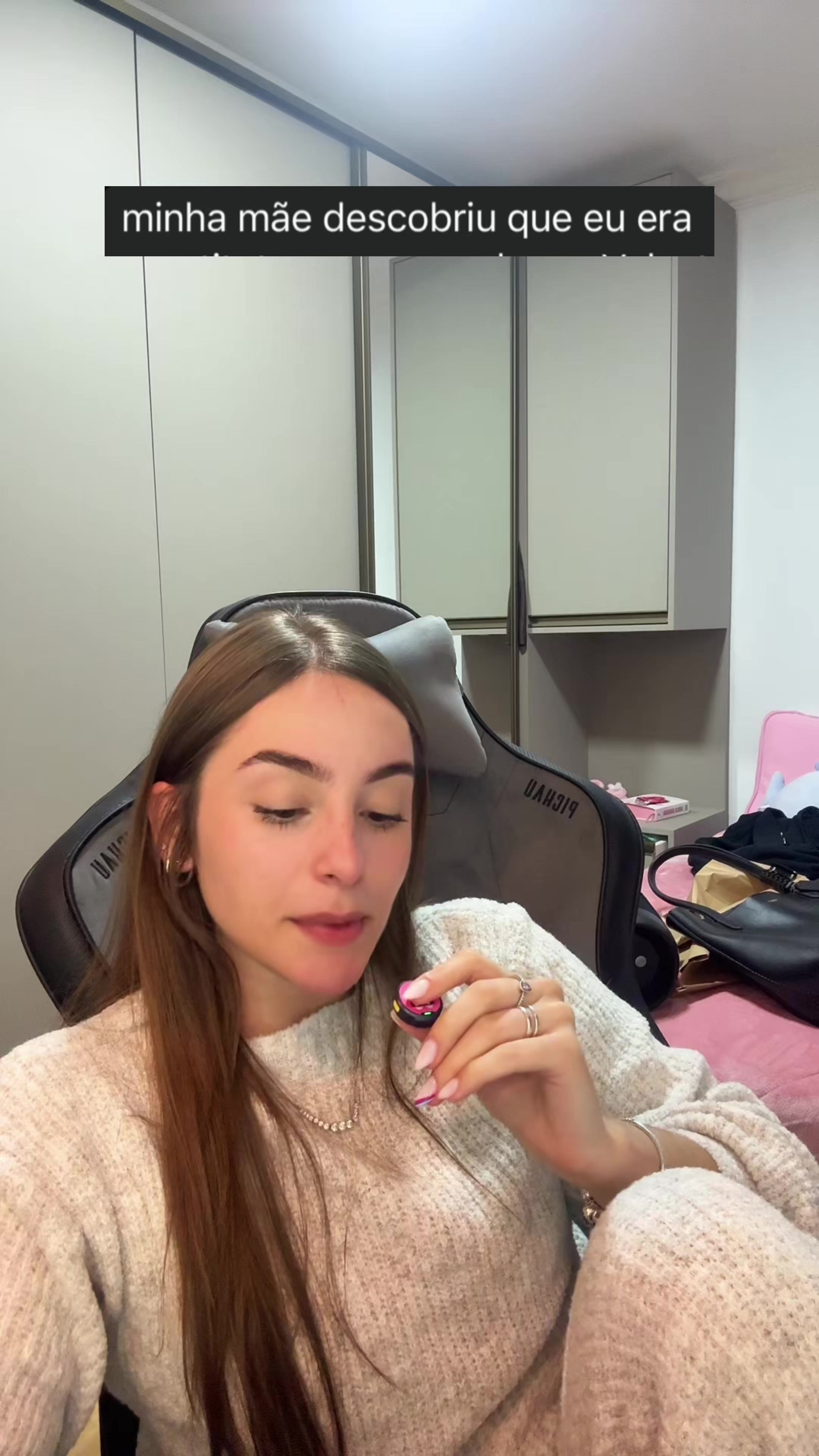 @Lara