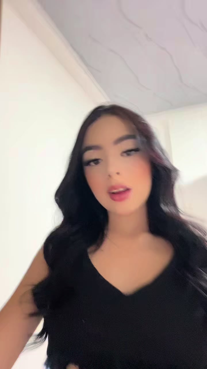 @Isabella💋