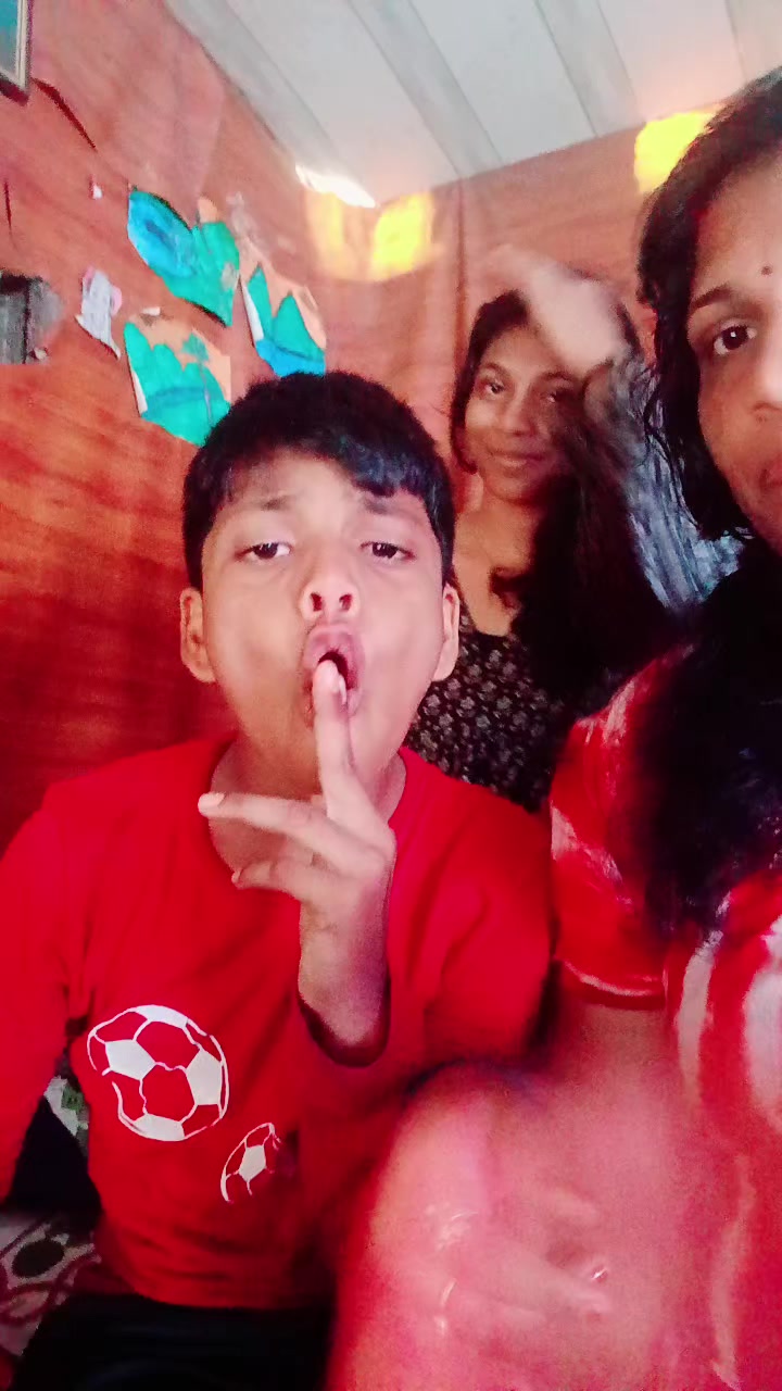 @achuzz&machuzz