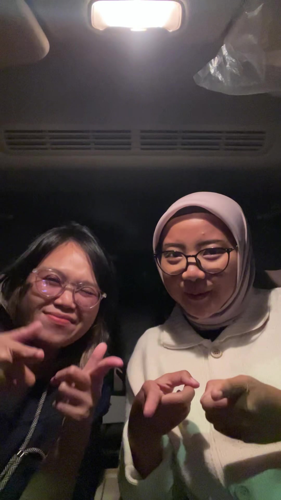 @Anggraini Sita