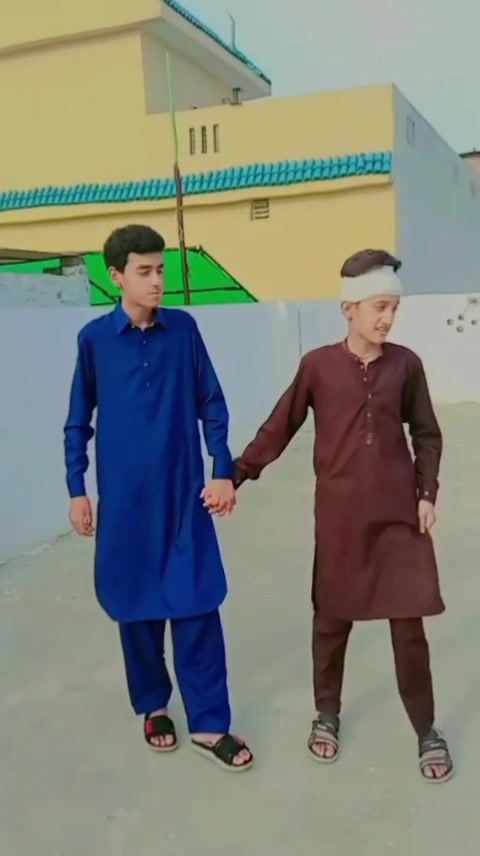 @👑علی  اعوان🥀